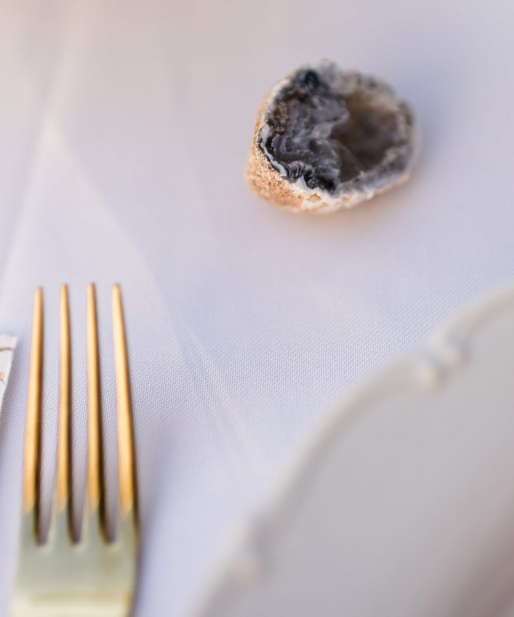 catehoffmann_IntimateWeddingTable_2017_030